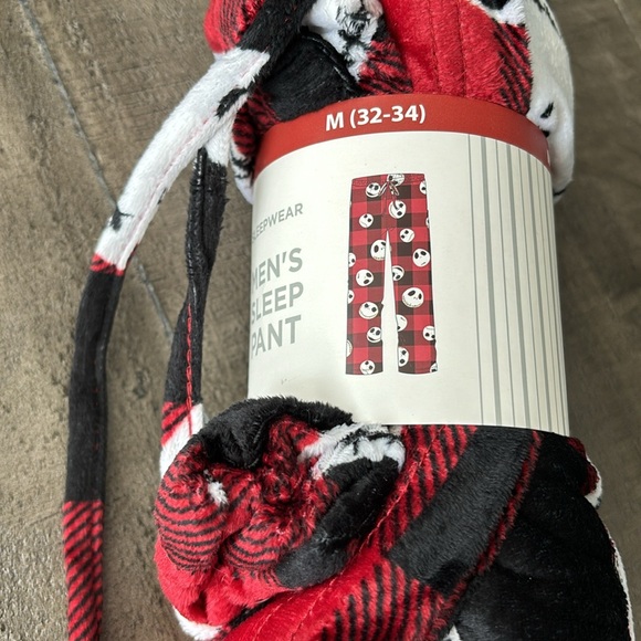 NWT Disney The Nightmare Before Christmas Pajama Pants Size M - Picture 2 of 3